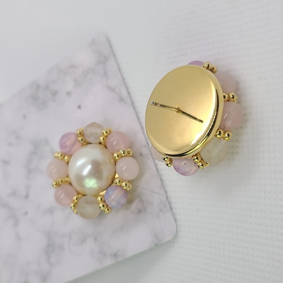 Elegant Fuax Pearl and Pink Beaded flower Earrings vintage style - Picture 11 of 17